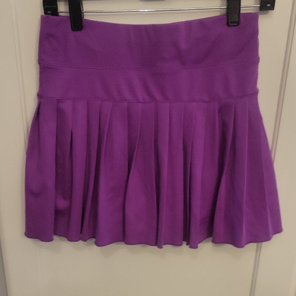 Purple Pleated Women's Skirt With Built In Shorts. Womens Medium